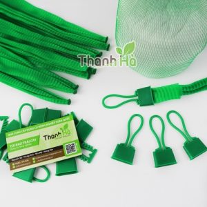 Túi lưới đựng tỏi, đựng nông sản dài 25cm kèm móc - 1kg Túi lưới đựng tỏi, đựng nông sản dài 25cm kèm móc - 1kg